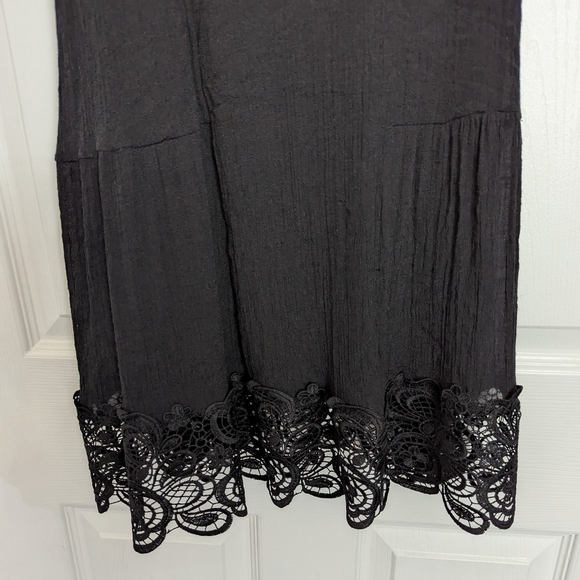 NWOT Rebellion Women's (Size Medium) Black Lined Sleeveless Dress - Picture 3 of 12